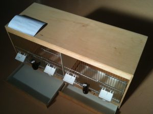 Jaula JH madera 83x41x31_bandejas